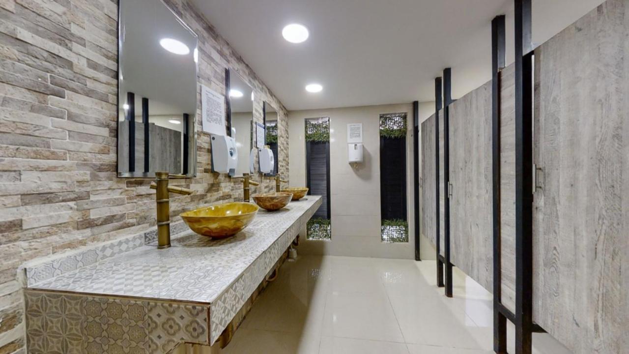 Parceros Med Hostel Medellín Buitenkant foto